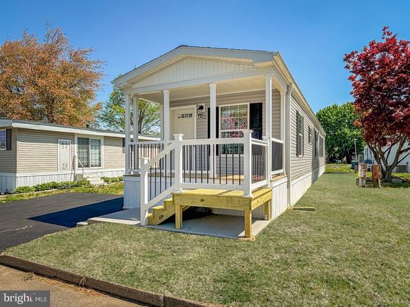 3402 Clayton Drive, Morrisville PA 19067
