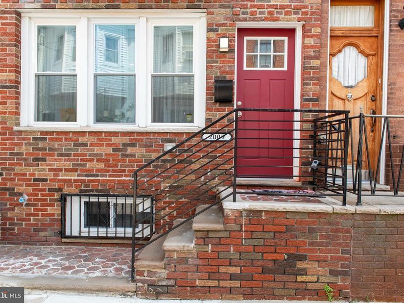 2009 S Opal Street, Philadelphia PA 19145