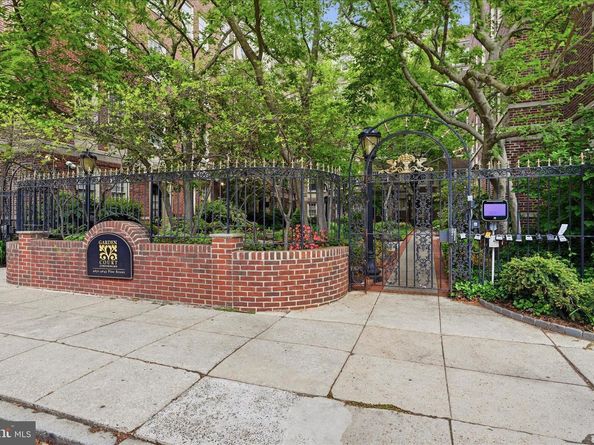 4637 Pine Street D306, Philadelphia PA 19143