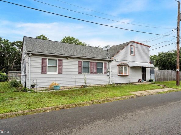 619 First Avenue, Croydon PA 19021