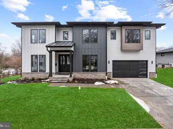 402 Marshall Road SW