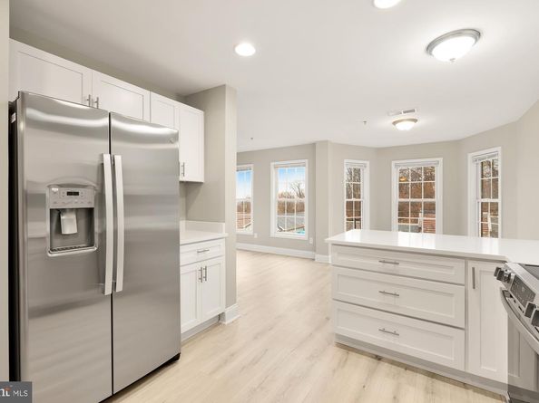 1753 W SE C, Washington DC 20020