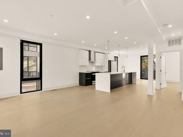 1810 Central Place NE 1, Washington DC 20002