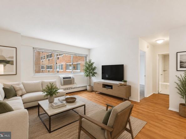 2101 Chestnut Street 721, Philadelphia PA 19103