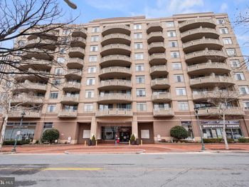 4801 Fairmont Avenue