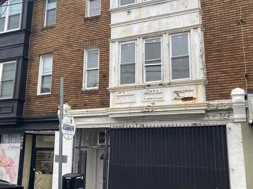 5917 Old York Road, Philadelphia PA 19141