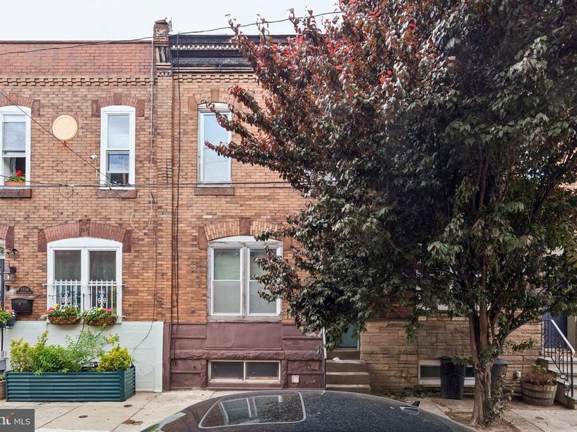1932 S Bouvier Street, Philadelphia PA 19145