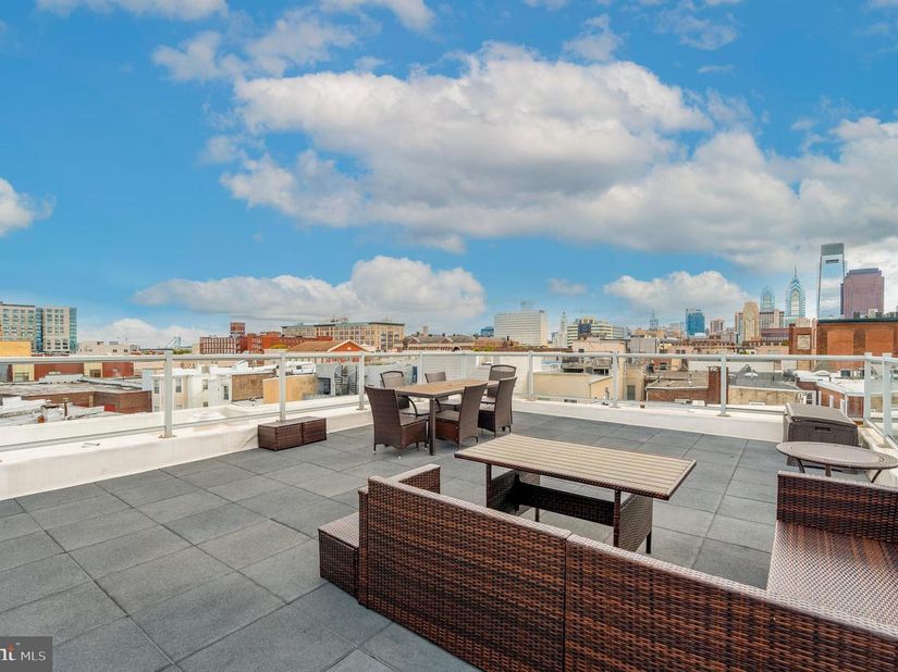 714 N Chadwick Street 6, Philadelphia PA 19130