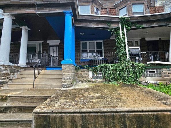 940 W Fisher Avenue, Philadelphia PA 19141