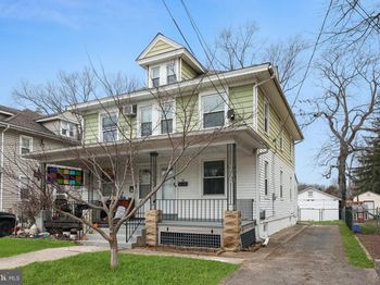34 E Hendrickson Avenue