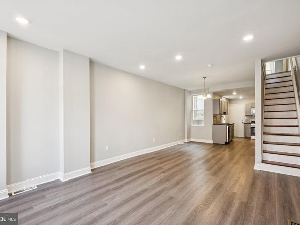 2640 Oakford Street, Philadelphia PA 19146