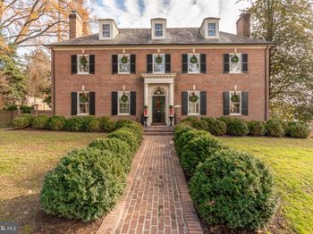 4920 Palisade Lane NW