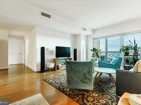 717 S Chris Columbus Boulevard 517, Philadelphia PA 19147