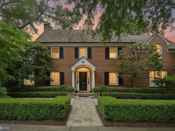4600 Warren Street NW, Washington DC 20016