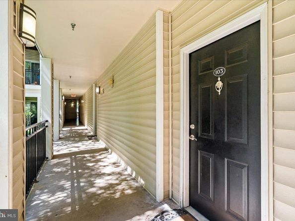 12913 Centre Park Circle 103, Herndon VA 20171