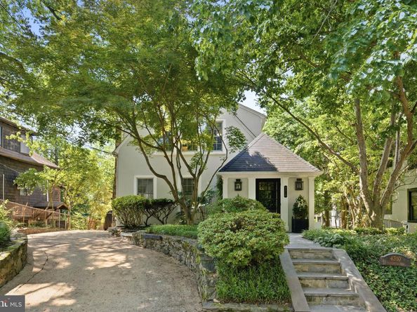 4310 Cathedral Avenue NW, Washington DC 20016