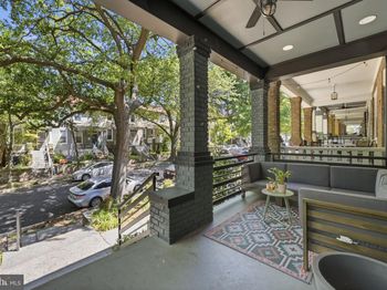 756 Princeton Place NW