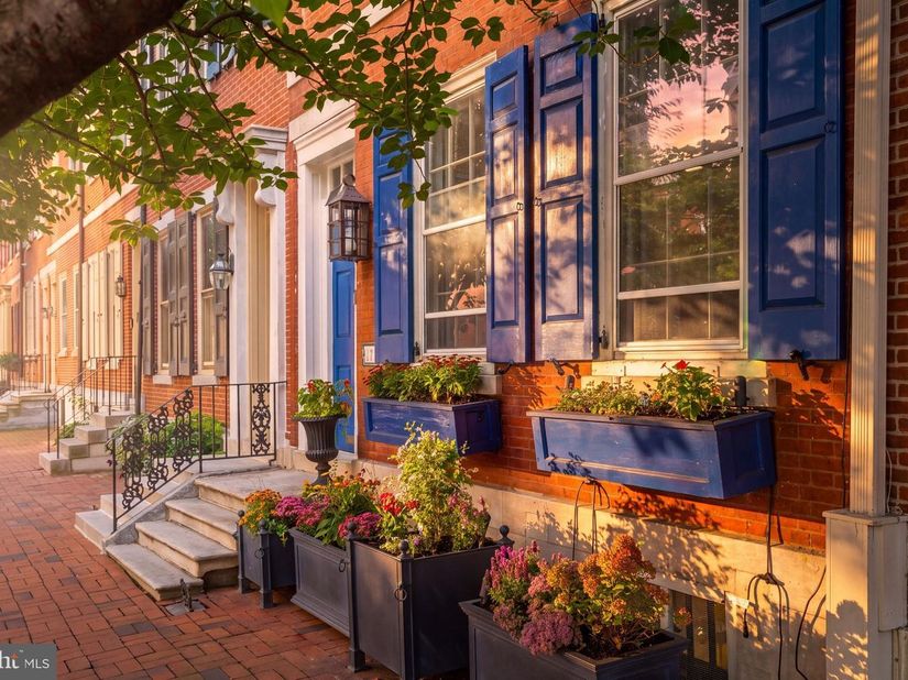 622 Spruce Street, Philadelphia PA 19106