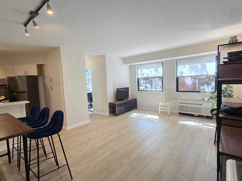 1801 Clydesdale Place NW 201, Washington DC 20009