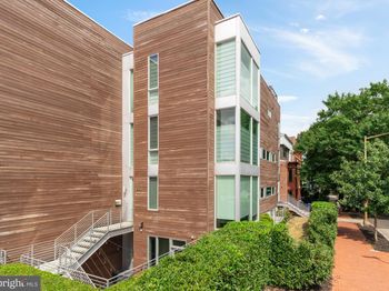 1501 4TH Street NW
