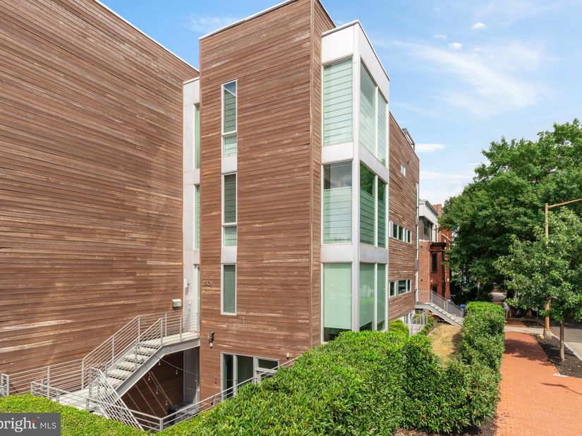 1501 4TH Street NW 1, Washington DC 20001