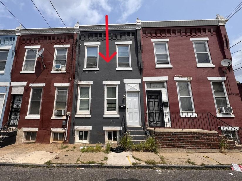 1331 W Silver Street, Philadelphia PA 19132