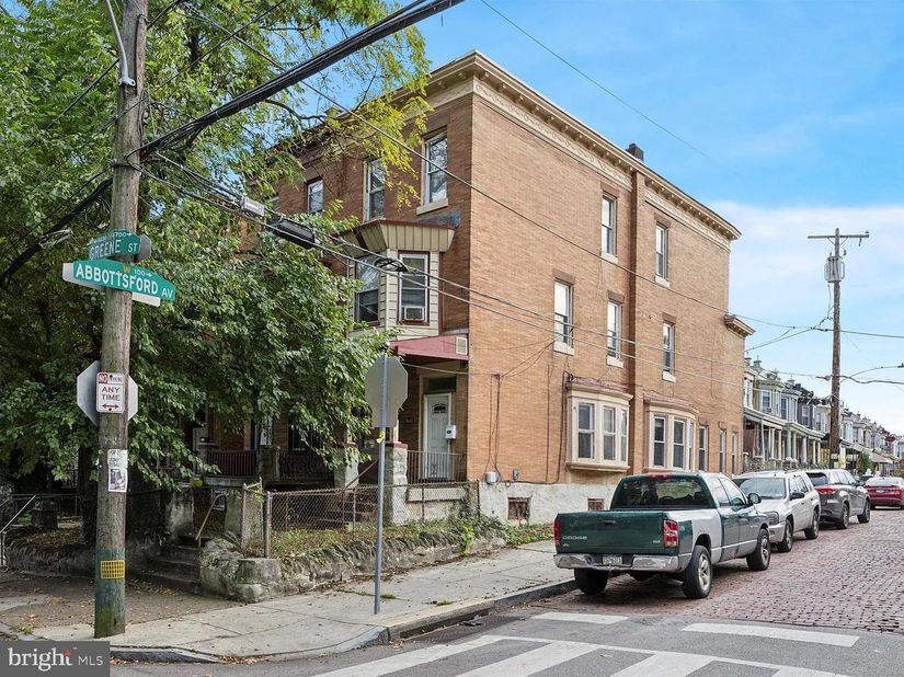 4642 Greene Street, Philadelphia PA 19144