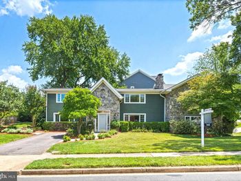 1603 Simmons Drive