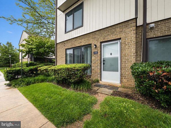 1795 Westwind Way 51, Mclean VA 22102