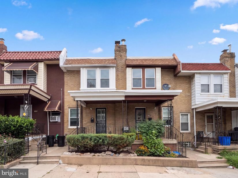 1809 Wakeling Street, Philadelphia PA 19124