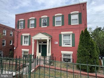 3146 Buena Vista Terrace SE
