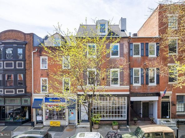 1024 Pine Street, Philadelphia PA 19107