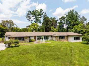 1162 Dewitt Road