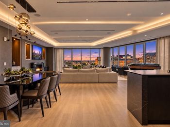 500 Walnut Street