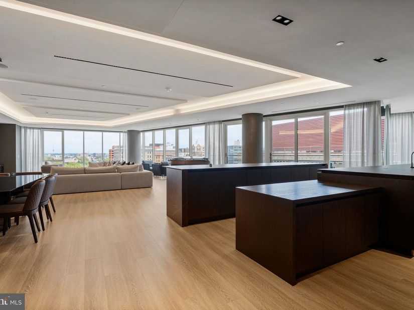 500 Walnut Street 1101/02, Philadelphia PA 19106