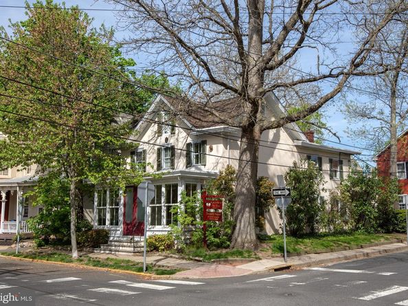 69 E Oakland Avenue, Doylestown PA 18901