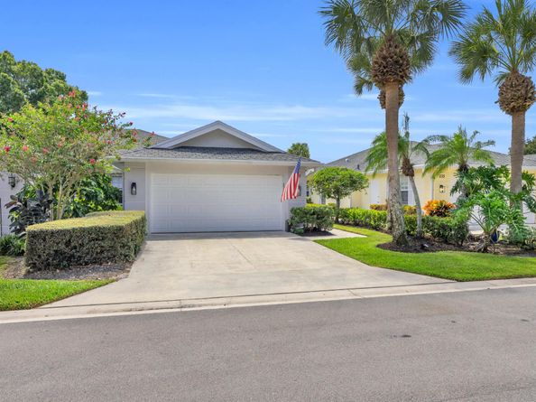 233 Brier Circle, Jupiter FL 33458