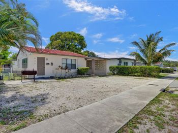 623 NW 11 Avenue 1-3