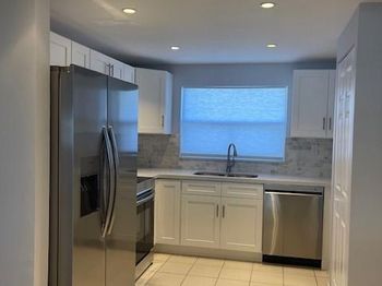 9861 Sunrise Lakes Blvd