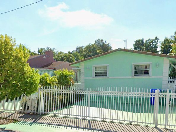 430 NE 75th St, Miami FL 33138