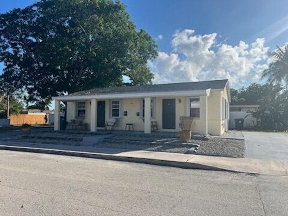 1202 S M Street, Lake Worth Beach FL 33460