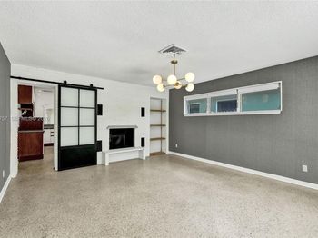 1421 S Palmway