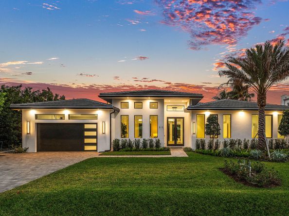 212 NW 18th Street, Delray Beach FL 33444