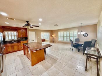 220 Country Lane