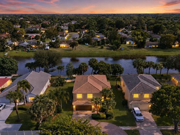 2462 Westmont Place, Royal Palm Beach FL 33411