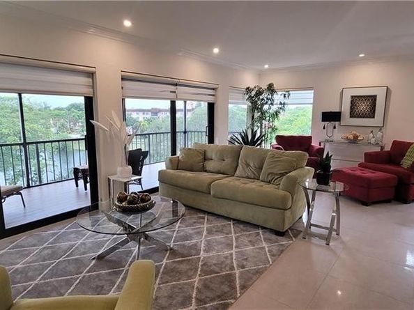 6010 S Falls Cir Drive 423, Lauderhill FL 33319