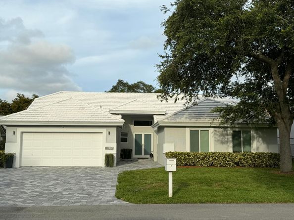 5120 NW 43rd Terrace, Coconut Creek FL 33073