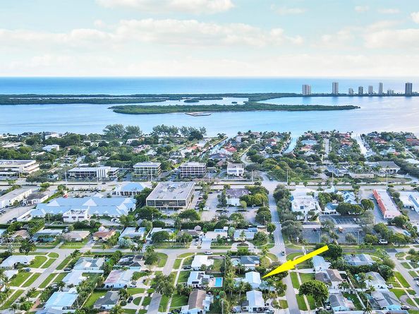 405 Ebbtide Drive Drive, North Palm Beach FL 33408