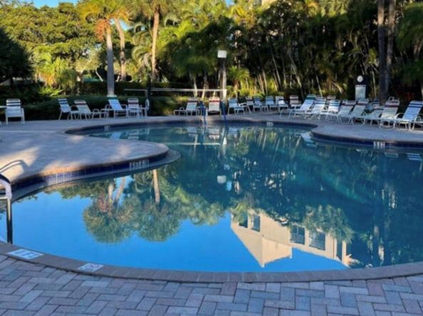 600 Egret Circle 7305, Delray Beach FL 33444