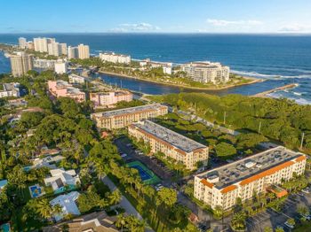 950 Ponce De Leon Road